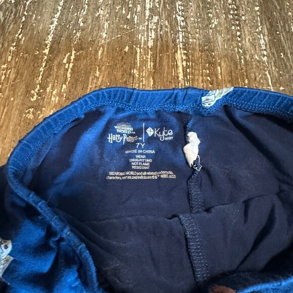Kid’s Kyte Baby Bamboo Long Sleeve Harry Potter Pajama 2-Piece Set Navy, 7T - Picture 5 of 5